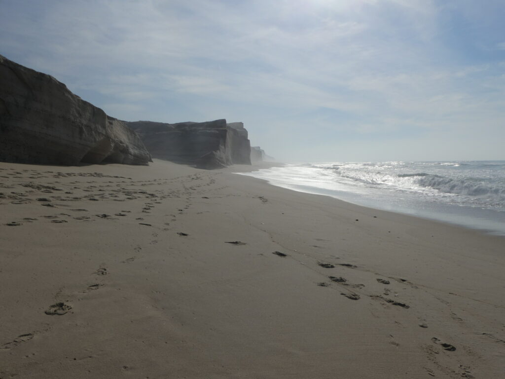 Praia 3 to 5km from the Villa